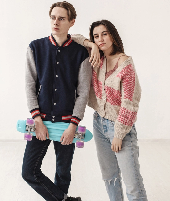 Couple wearing streetwear by farnix sports