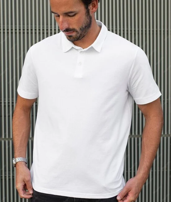 Men wearing custom made white polo shirt by farnix sports